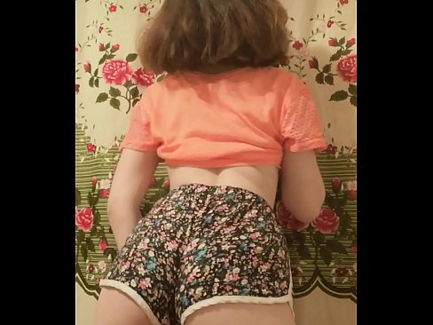 ❤️ Ko te peepi taiahu e tihorea ana ona tarau poto i runga kamera Ataahua porn i mi.hentaivost.ru ❌️❤